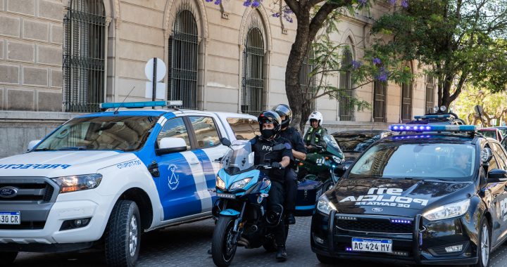 LA POLICÍA PROVINCIAL Y LAS FUERZAS FEDERALES REALIZARON UN NUEVO OPERATIVO IDP EN LA CIUDAD DE SANTA FE