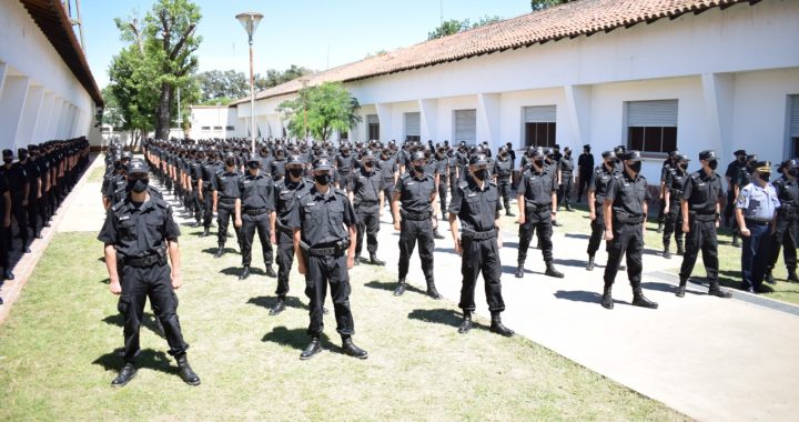 EGRESO DE CADETES DEL ISEP EN ROSARIO Y RECREO: SE INCORPORARON 391 NUEVOS POLICÍAS A LA PROVINCIA