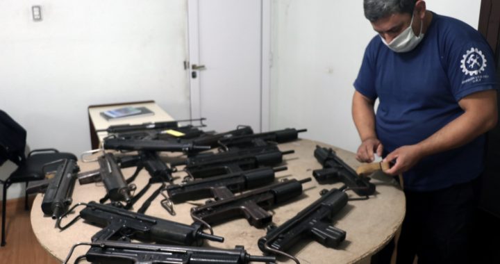 EN SANTA FE, EL NÚMERO DE ARMAS REGLAMENTARIAS PERDIDAS FUE EL MÁS BAJO DE LOS ÚLTIMOS SIETE AÑOS