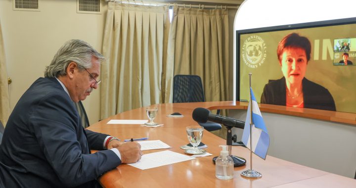 ALBERTO FERNÁNDEZ MANTUVO UN DIÁLOGO CON LA TITULAR DEL FONDO MONETARIO INTERNACIONAL