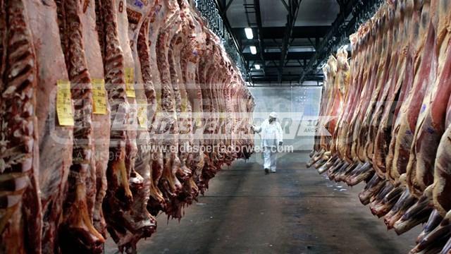 LOS TRABAJADORES DE LA CARNE EN «ALERTA Y MOVILIZACIÓN» POR EL CIERRE DE EXPORTACIONES