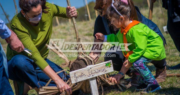 DÍA DEL ÁRBOL: PLANTARON 300 ESPECIES NATIVAS EN LA COMUNA DE PAVÓN