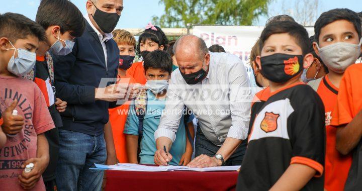 PEROTTI Y ZABALETA FIRMARON CONVENIOS POR MÁS DE 300 MILLONES DE PESOS