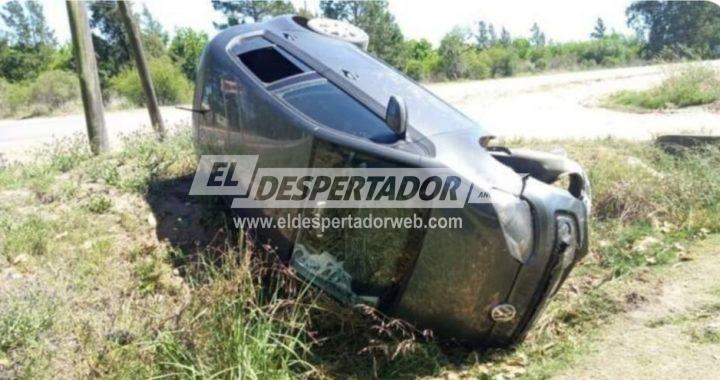 ACCIDENTE VIAL EN LA RUTA PROVINCIAL Nª 1. VOLCÓ EL AUTO DE LA CANDIDATA VITO WEISS ACKERLEY