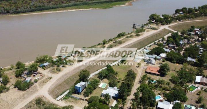 RINCÓN, DEFENSA GARELLO, FINALIZÓ LA AMPLIACIÓN DEL TERRAPLÉN PARA DEFENDER A LOS VECINOS ANTE LA CRECIDA DEL RÍO