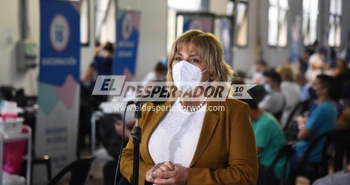 LA PROVINCIA COMIENZA LA VACUNACIÓN DE TERCERAS DOSIS A PERSONAS DE 12 A 17 AÑOS