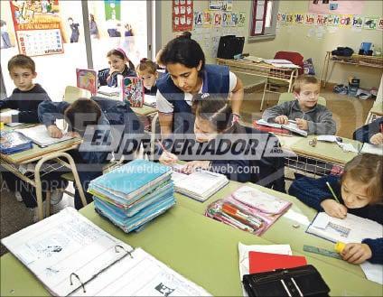 EL GOBIERNO PROPONE UNA HORA MÁS DE CLASE POR DÍA EN LAS ESCUELAS PRIMARIAS