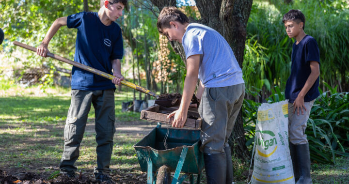 LA UNL COMIENZA A PLANTAR UN ARBOL POR CADA GRADUADO O GRADUADA