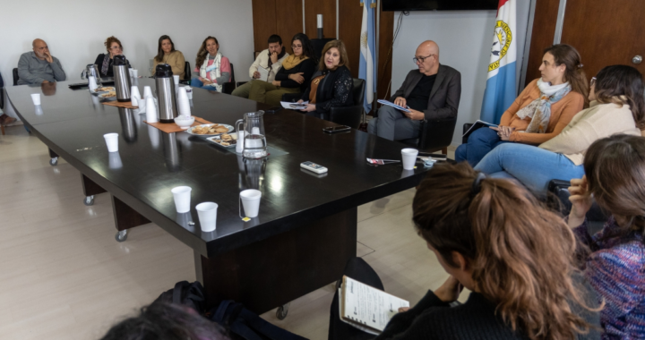 LA PROVINCIA AVANZA EN EL DEBATE DE UN NUEVO MODELO PEDAGÓGICO PARA LA EDUCACIÓN SECUNDARIA