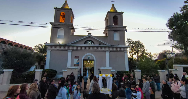 HOY SANTA ROSA DE CALCHINES CONMEMORA A SU PATRONO SAN ANTONIO