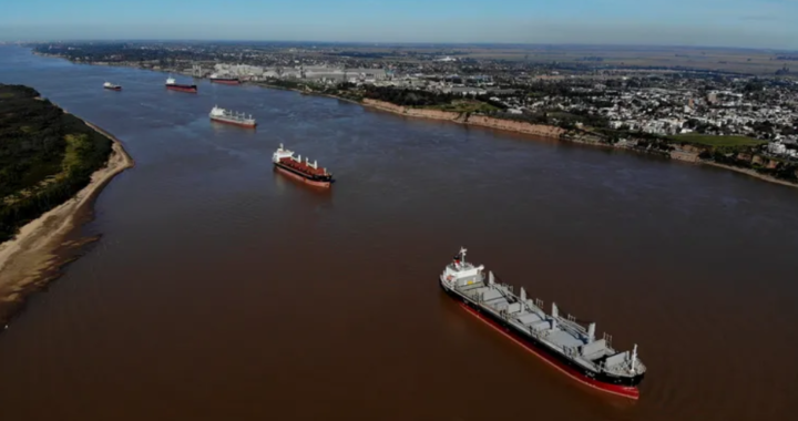 EL RÍO PARANÁ ALCANZÓ SU NIVEL MÁS ALTO DEL AÑO