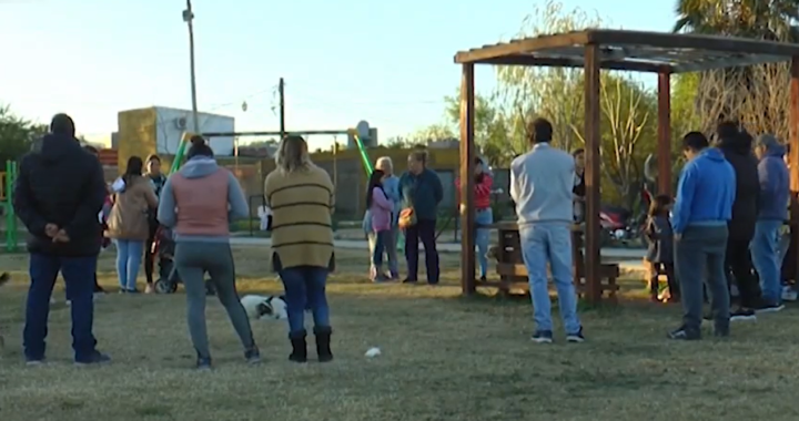 RINCÓN: LOS VECINOS DEL BARRIO CINA CINA BUSCAN REGULARIZAR SU VECINAL 