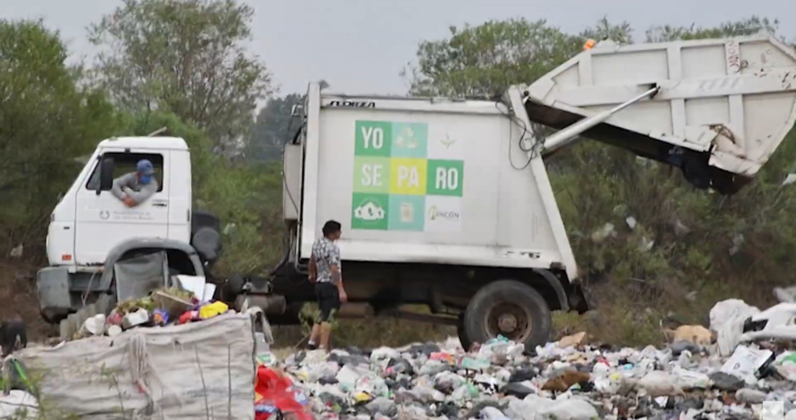 BASURA EN LA COSTA: UN PROBLEMA QUE LLEVA 10 AÑOS SIN RESPUESTAS