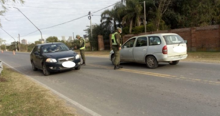 CONTROL DE LOS PUMAS EN ARROYO LEYES: LABRARON ACTA AL CONDUCTOR DE UN VEHÍCULO  POR ENCONTRARSE EN INFRACCIÓN