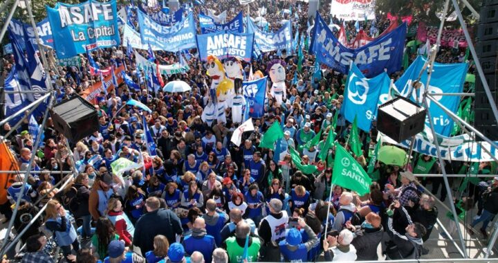 LOS DOCENTES CONVOCARON A ASAMBLEA Y PODRÍAN ENDURECER LA PROTESTA