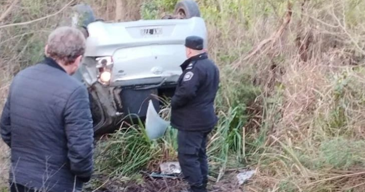 UN AUTO DESPISTÓ SOBRE RUTA 1 EN EL DEPARTATO SAN JAVIER Y UN JOVEN DE 23 AÑOS PERDIO LA VIDA