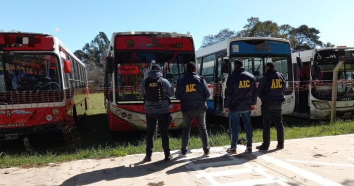 AIC SECUESTRO CINCO COLECTIVOS EN SAN JOSE DE RINCON