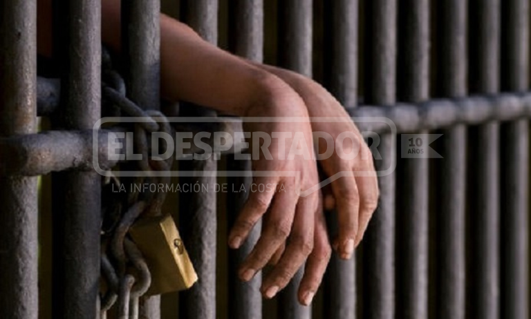 PRISIÓN PREVENTIVA PARA UN POLICÍA INVESTIGADO DE UN HOMICIDIO COMETIDO EN LOS ZAPALLOS