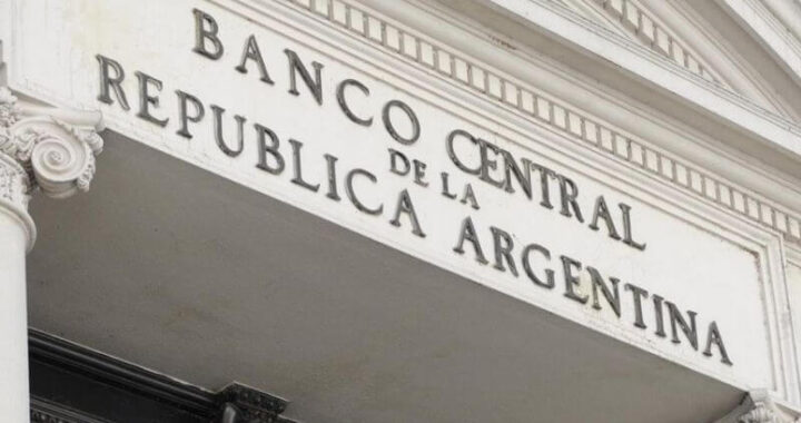 EL BCRA COMPRÓ CASI U$S 1.700 MILLONES EN SIETE DÍAS Y APUNTALA EL NIVEL DE RESERVAS