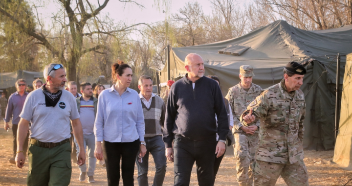 INCENDIOS: POR PEDIDO DEL GOBERNADOR PEROTTI VUELVE EL EJÉRCITO ARGENTINO AL COMANDO DE ALVEAR