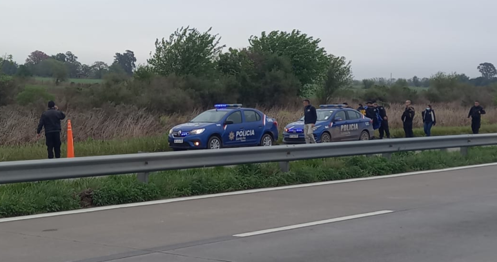 ENCONTRARON SIN VIDA A UN HOMBRE SOBRE LA CIRCUNVALACIÓN OESTE