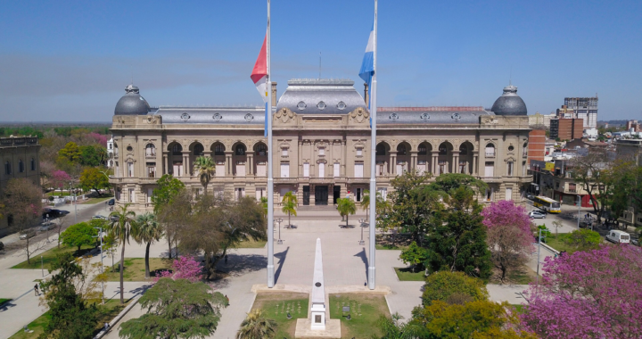 HOY NO HAY CLASES, ADMINISTRACIÓN PÚBLICA NI BANCOS EN LA PROVINCIA