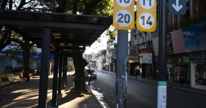 COMENZÓ EL PARO DE COLECTIVOS EN SANTA FE Y EL INTERIOR DEL PAÍS