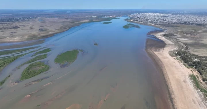 ESPERAN QUE EL RÍO PARANÁ REPUNTE MÁS DE UN METRO EN EL PUERTO LOCAL