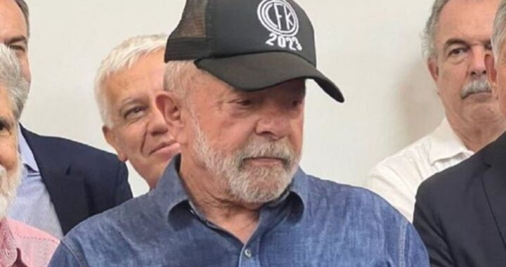 “CFK 2023”: LA GORRA QUE USÓ LULA DA SILVA EN APOYO A CRISTINA KIRCHNER