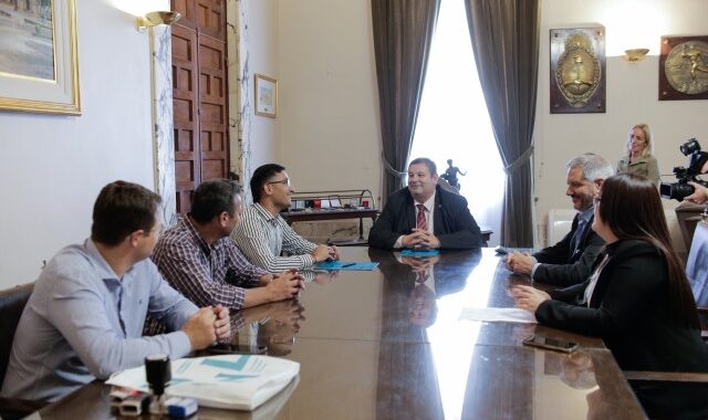 LA MUNICIPALIDAD DE RINCÓN FIRMÓ UN CONVENIO CON LA UNL