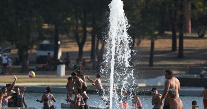 MIÉRCOLES CALUROSO EN LA CIUDAD DE SANTA FE