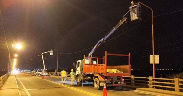 ESTA NOCHE HABRÁ REEMPLAZO DE LUMINARIAS EN EL PUENTE CARRETERO