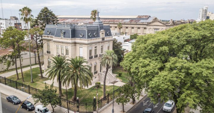 LA CASA DE LOS GOBERNADORES REABRE SUS PUERTAS CON UNA MUESTRA Y MÚSICA EN SUS JARDINES