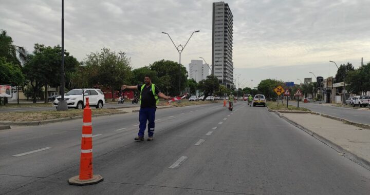 VIALIDAD NACIONAL EJECUTA TRABAJOS DE BACHEO EN AVENIDA ALEM Y RUTA 168 HASTA LA GUARDIA