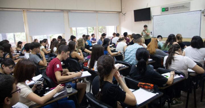 11.552 ESTUDIANTES SE SUMAN A LAS CARRERAS PRESENCIALES DE LA UNL