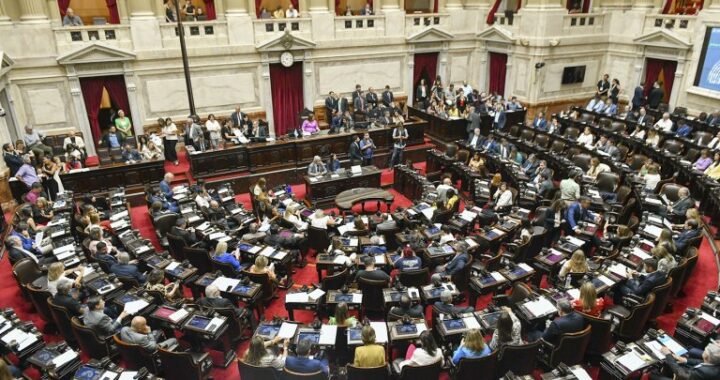 EL OFICIALISMO CONVIRTIÓ EN LEY LA MORATORIA PREVISIONAL EN DIPUTADOS