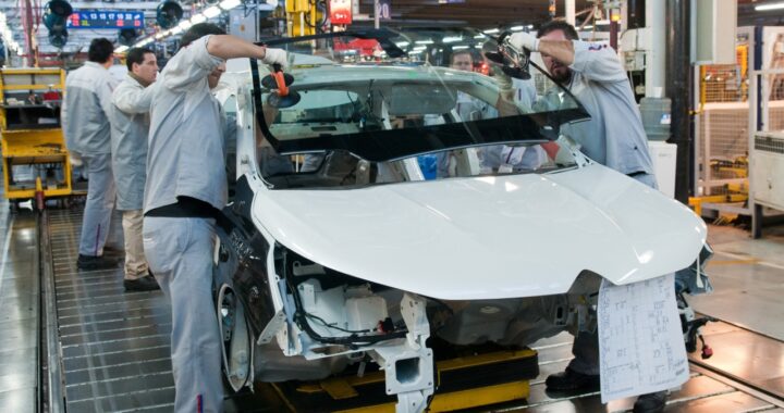 LA INDUSTRIA AUTOMOTRIZ CONTINÚA SU CRECIMIENTO Y ALCANZÓ EL MEJOR PRIMER BIMESTRE DESDE 2014