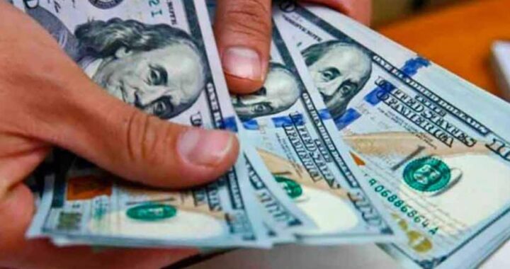 IMPARABLE: EL DÓLAR BLUE YA ESTÁ A $495