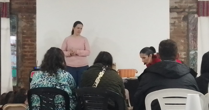 PRESENTARON EN RINCÓN EL LIBRO INFANTIL «CHUZA LA LECHUZA» GUARDIANA DE SUEÑOS