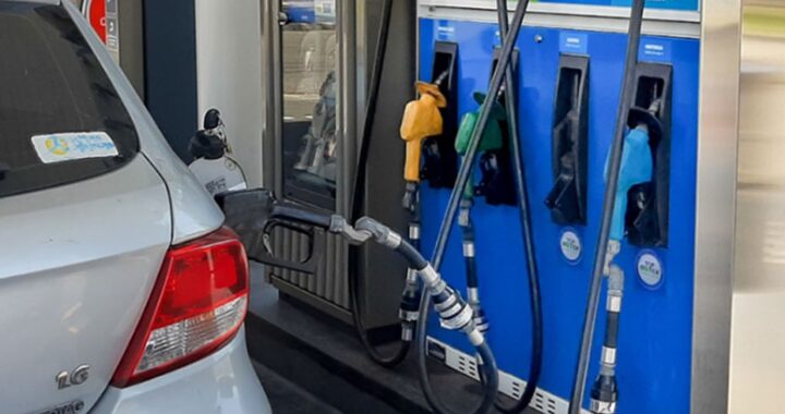 AUMENTAN DESDE MAÑANA EN UN 4% EL PRECIO DE LOS COMBUSTIBLES