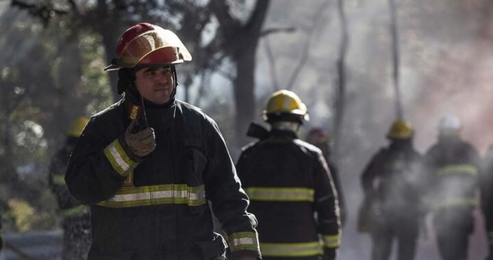 HOY SE CONMEMORA EL DÍA NACIONAL DEL BOMBERO VOLUNTARIO