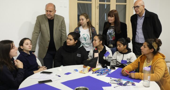 EL GOBERNADOR OMAR PEROTTI PARTICIPÓ DEL ENCUENTRO SCHOLAS CIUDADANÍA EN LA CIUDAD DE SANTA FE