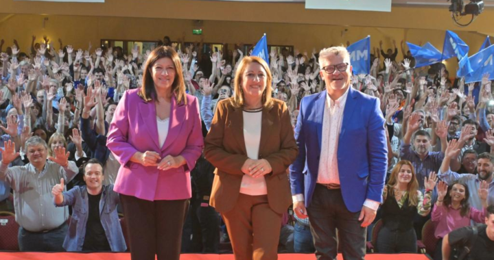 MÓNICA FEIN, EUGENIO FERNÁNDEZ Y CLARA GARCÍA SE LANZARON OFICIALMENTE: “VAMOS A SER GOBIERNO EN SANTA FE”