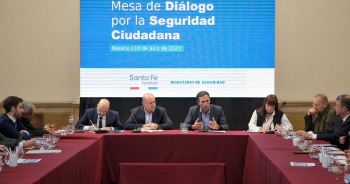 LA PROVINCIA LLEVÓ ADELANTE UN NUEVO ENCUENTRO DE LA MESA DE DIÁLOGO POR LA SEGURIDAD CIUDADANA