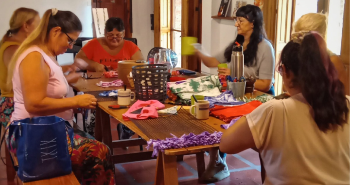 EL TALLER DE EXPERIMENTACIÓN TEXTIL EN EL SAPUKAY ES UN ESPACIO DE CREATIVIDAD Y APRENDIZAJE