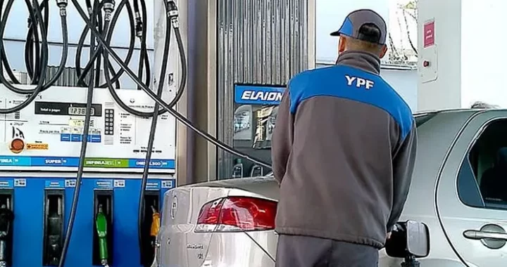 YPF AUMENTÓ EL PRECIO DE COMBUSTIBLES QUE SE MANTENDRÁ HASTA EL 31 DE OCTUBRE