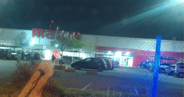 REFUERZAN SEGURIDAD EN SUPERMERCADOS DE LA COSTA TRAS SAQUEOS EN SANTA FE