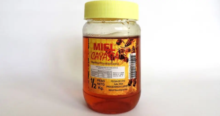 ACTIVAN UN ALERTA ALIMENTARIA SOBRE LA MIEL MARCA «CAYASTÁ», PRODUCIDA EN LA LOCALIDAD COSTERA