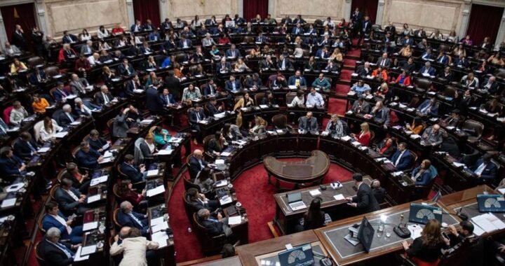 EL OFICIALISMO OBTUVO DICTAMEN Y ESTE MARTES DIPUTADOS DEBATIRÁ LA REFORMA DE GANANCIAS