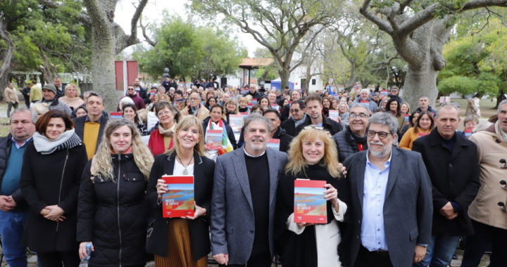 SE PRESENTÓ EN CAYASTÁ EL LIBRO “MUSEOS DE SANTA FE. TESTIMONIO Y MEMORIA”